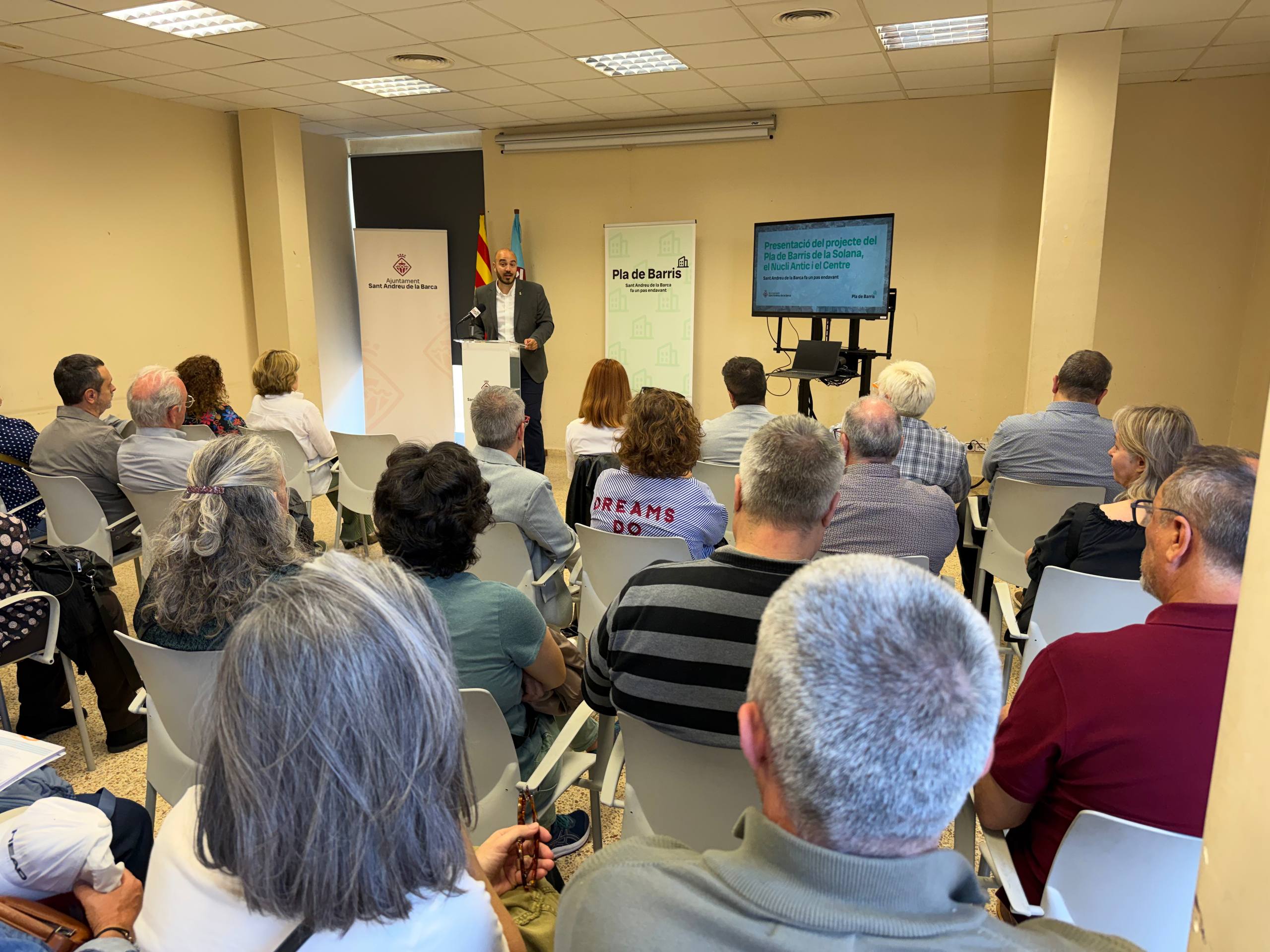Imatge de la notícia: Sant Andreu ha presentat el projecte del Pla de Barris amb una inversió prevista de més de 16 M€